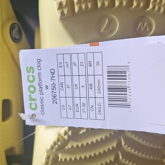 Vibrant Yellow Clogs - Picture 8 of 9